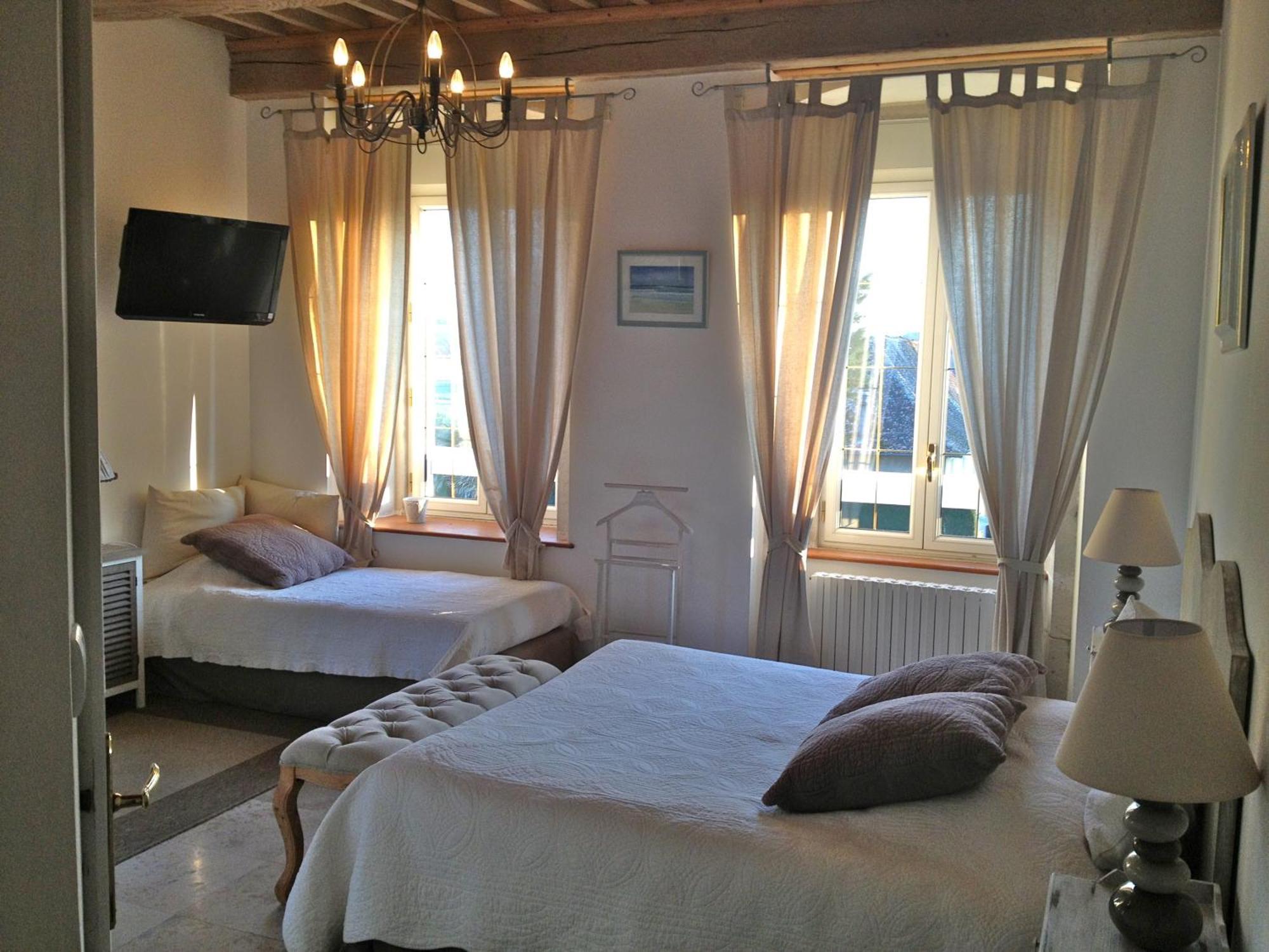 Bed and Breakfast Domaine Du Manoir Лез-Авеньер Номер фото